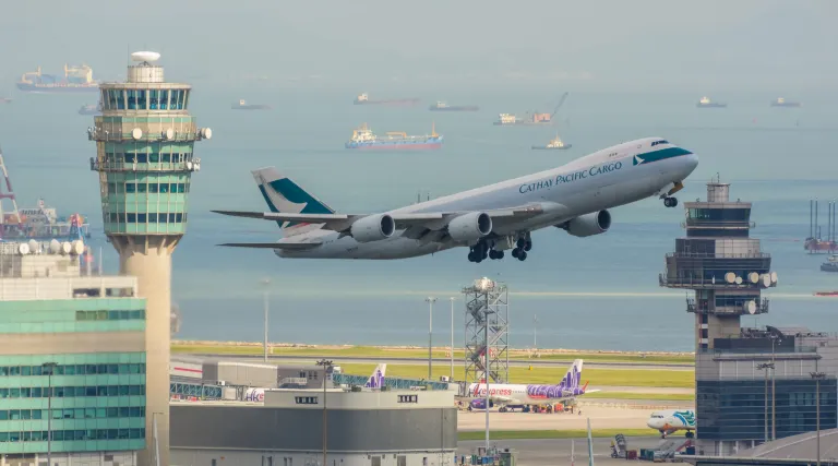 An airplane taking off from Hong Kong Internationational Airport. Source: Photo by Asian Aviation Staff/Asian Aviation Copyright: Shutterstock