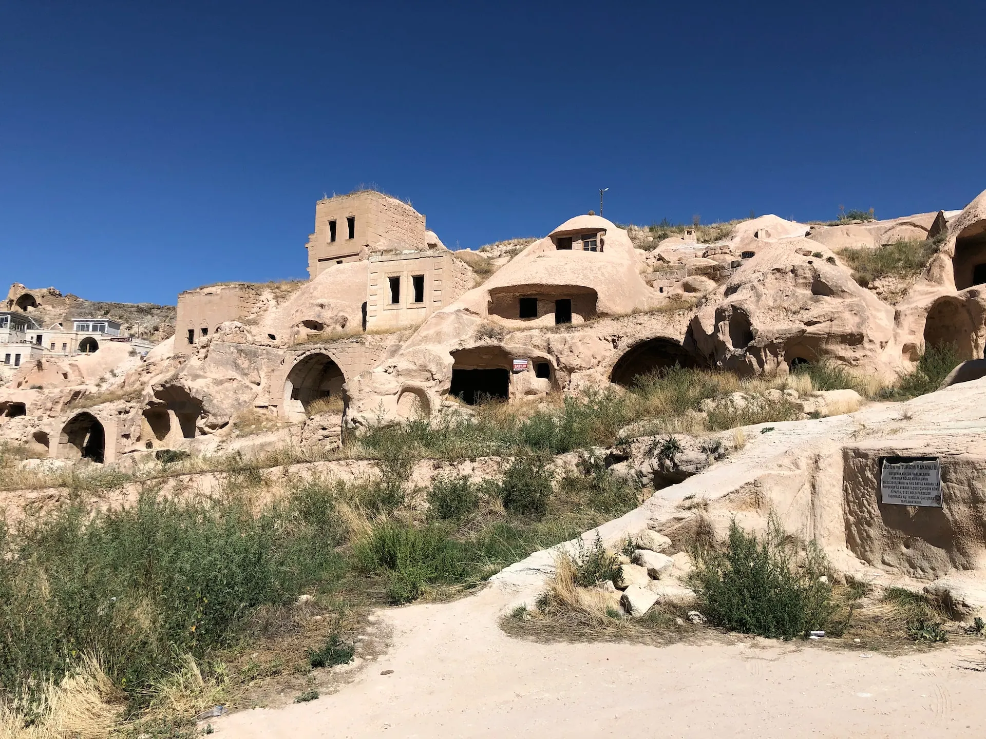 Uchisar Castle, Source: Photo by Bhumil on Unsplash