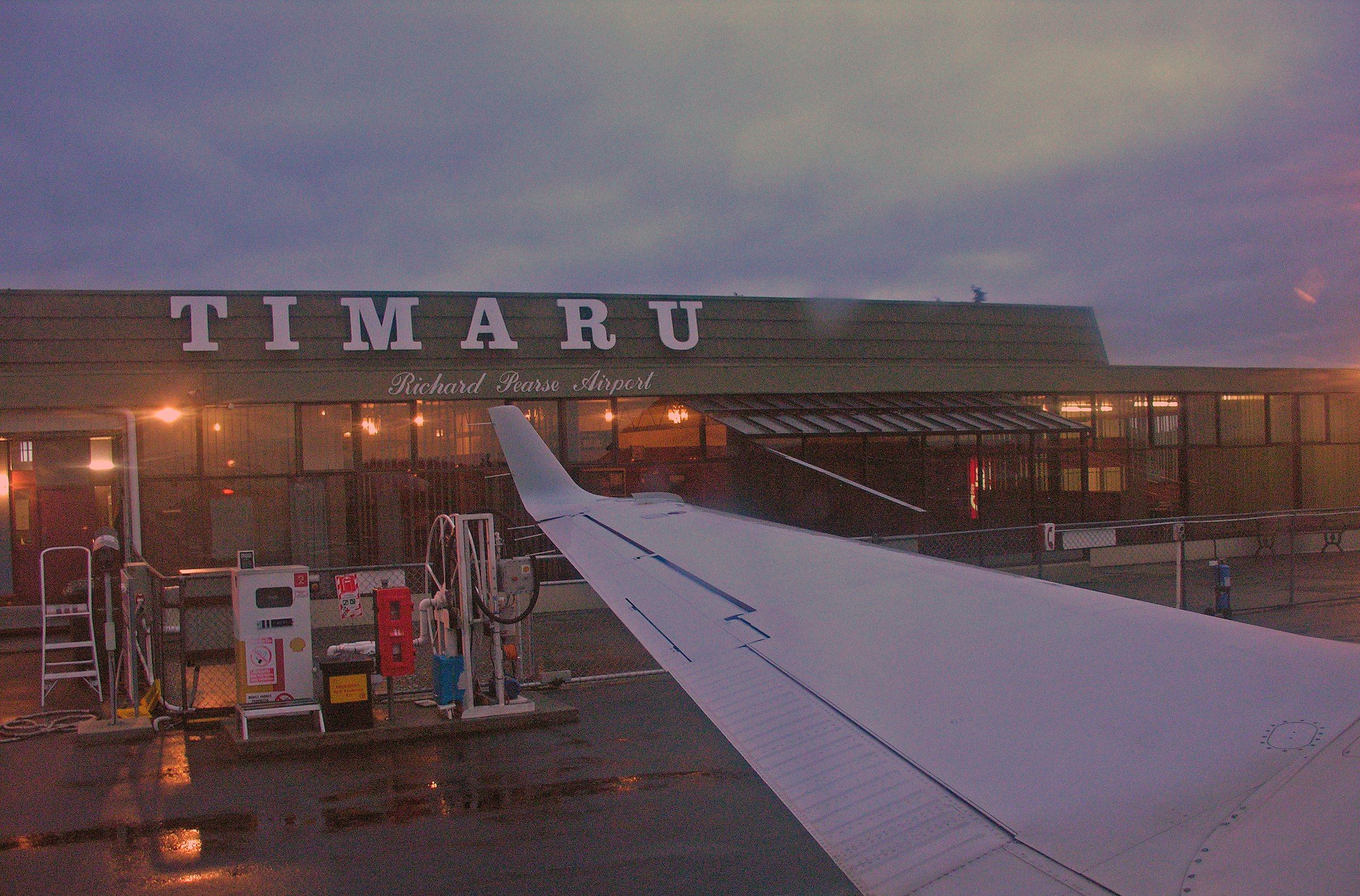 Richard Pearse Airport（Timaru Airport）是距離庫克山最近的機場