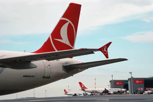 Istanbul International Airport, Source: Photo by Onur Kurt on Unsplash