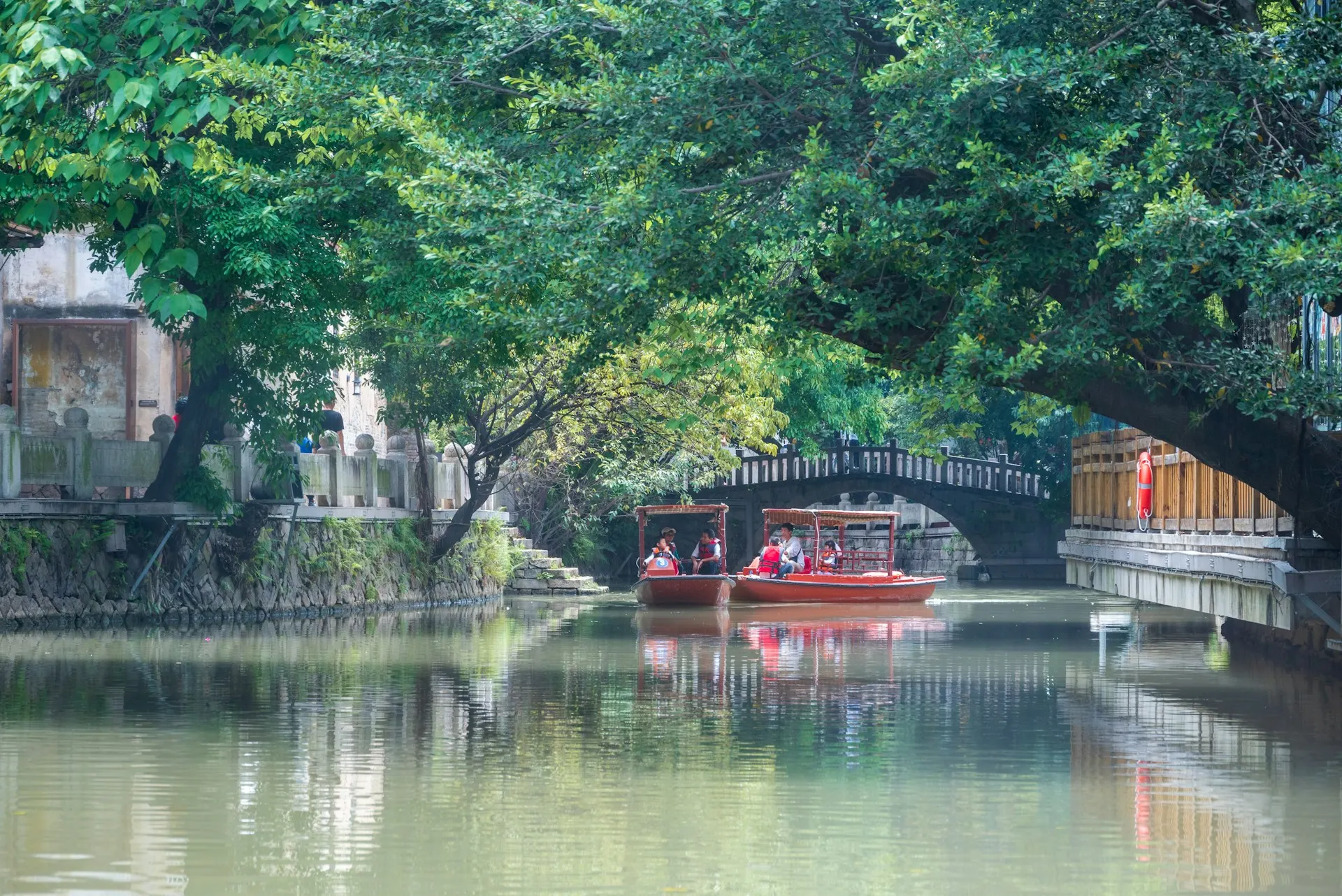 Park in Fuzhou. Source: Photo by Bangyu Wang on Unsplash