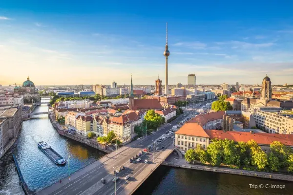 Berliner Fernsehturm, Berlin