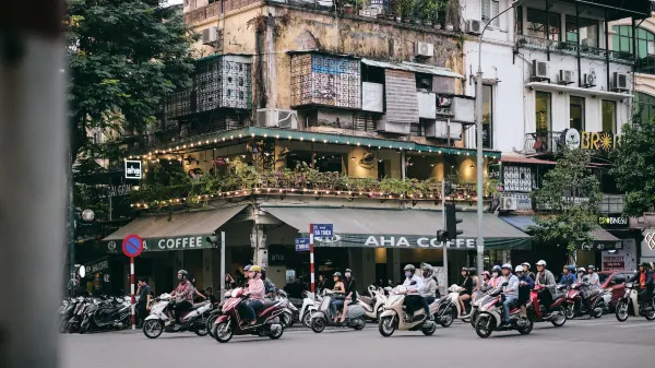 Street in Hanoi, Source: Photo by Elliot Andrews on Unsplash