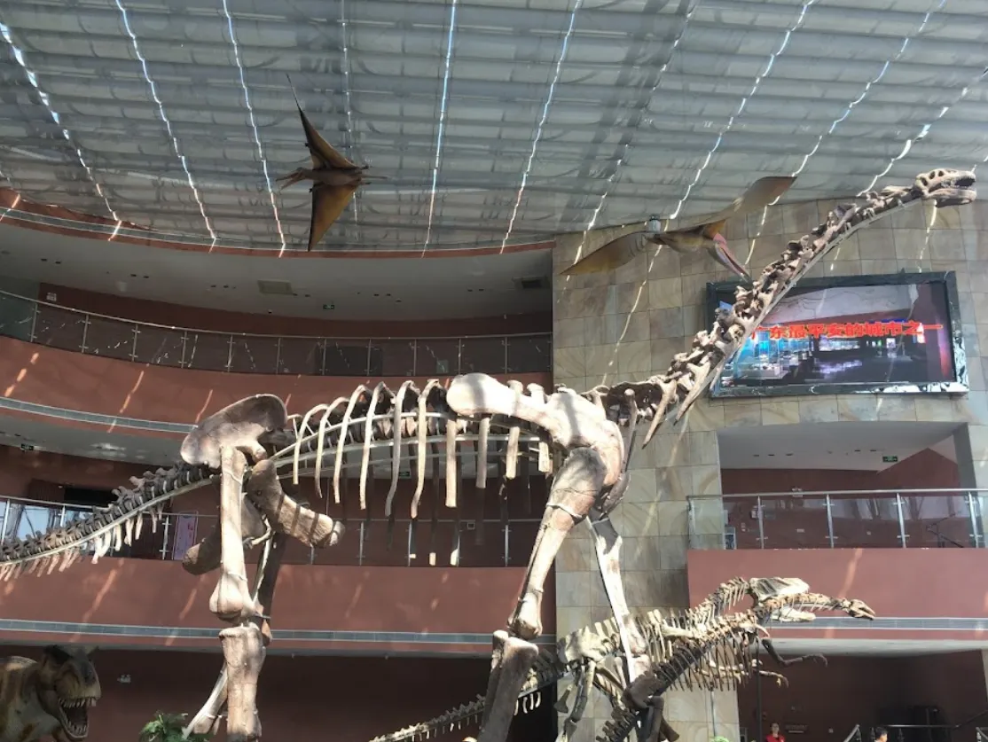 東源附近的河源恐龍博物館