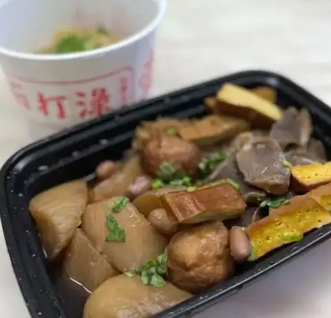 滷汁蘿蔔、台式滷小腸令人唾涎