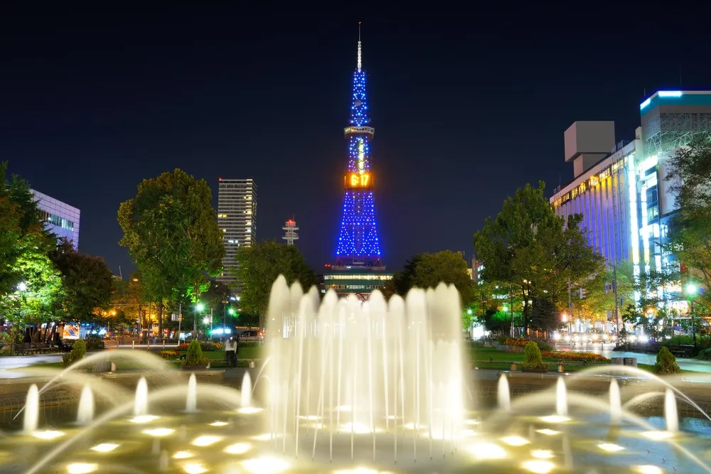 สวนสาธารณะโอโดริตอนกลางคืน - ประเทศญี่ปุ่น (แหล่งที่มาของภาพ: fun-japan)