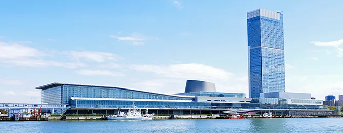 新潟市｜新潟朱鷺メッセ｜外観
