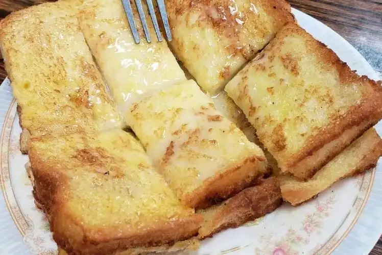  煎過的西多士脆邊兼蛋味濃。