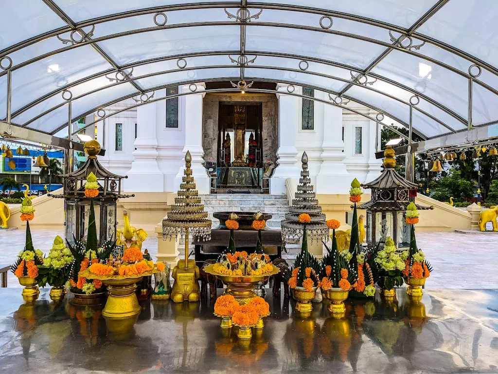 ศาลหลักเมืองสุราษฎร์ธานี - จ.สุราษฎร์ธานี (แหล่งที่มาของภาพ: Piamsakj Pansumdang)