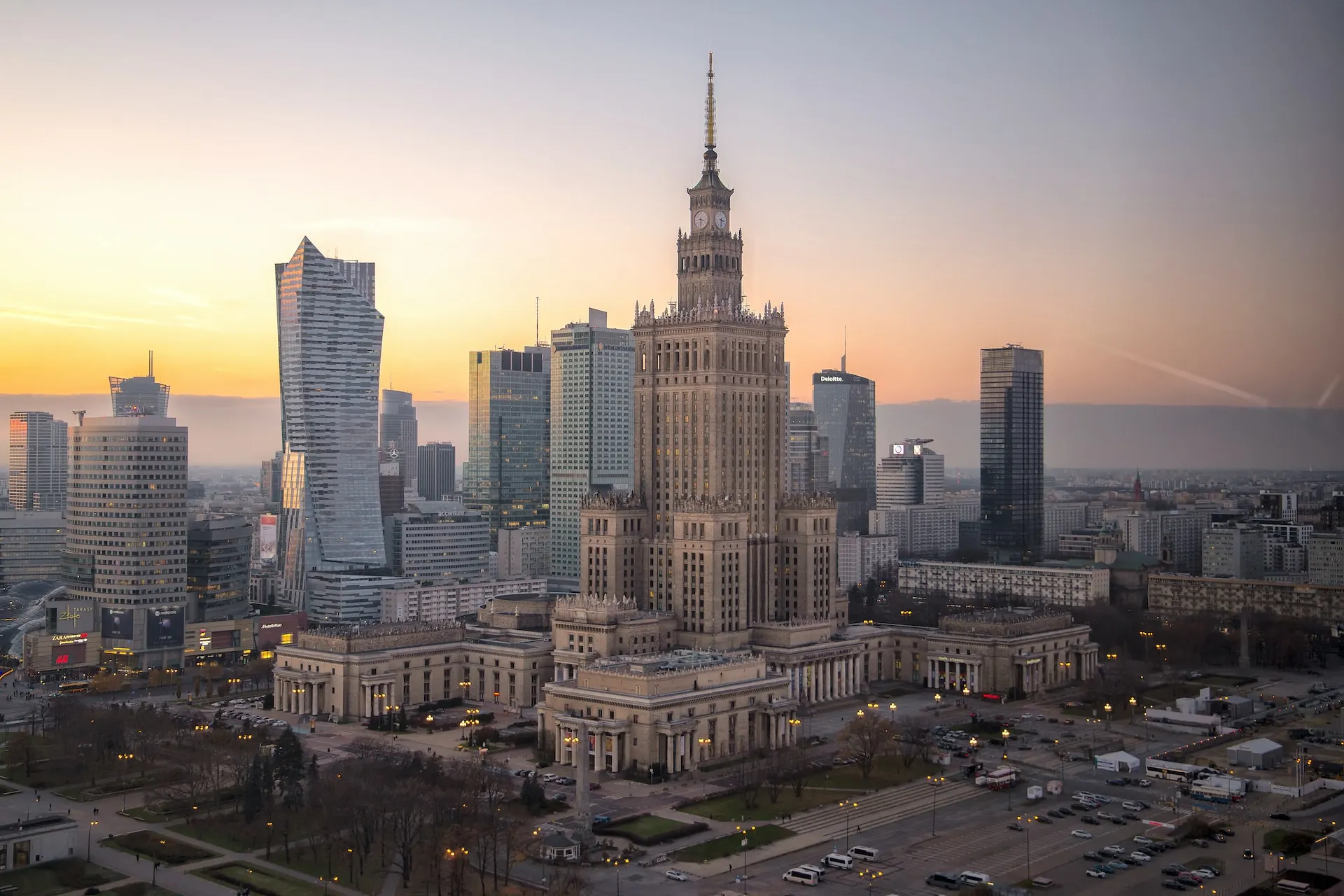 Cityscape of Warsaw. Source: Photo by Iwona Castiello on Unsplash