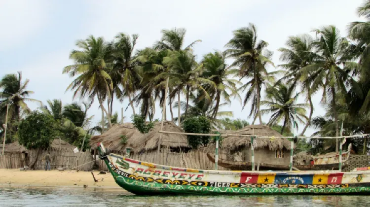 Local village in Accra, Source: Photo by Yoel Winkler on Unsplash