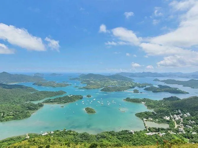 從大欖郊野公園出發，可以在前往黃金海岸的同時沿途欣賞美景 