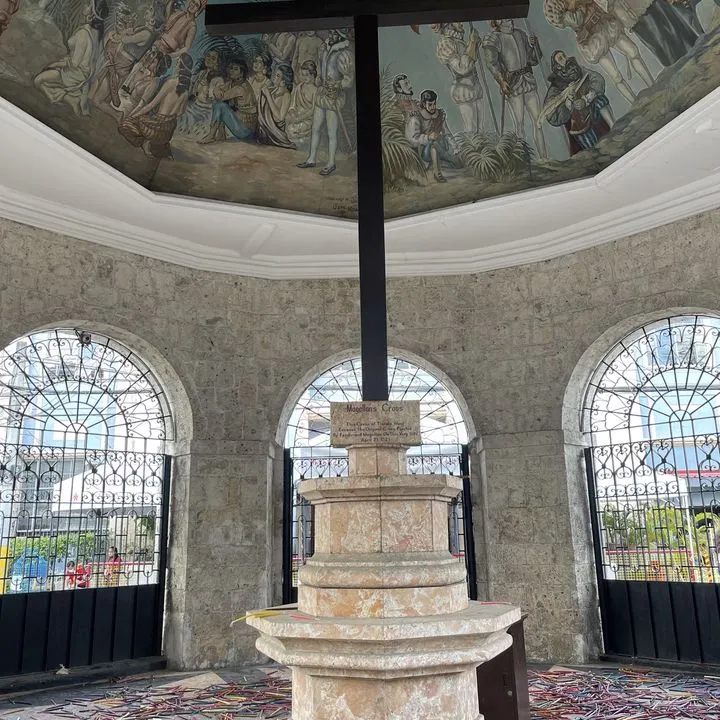 Magellan's Cross, Cebu