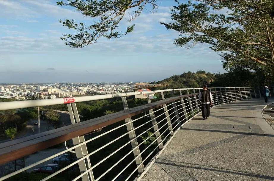 台中鰲峰山運動公園觀景台