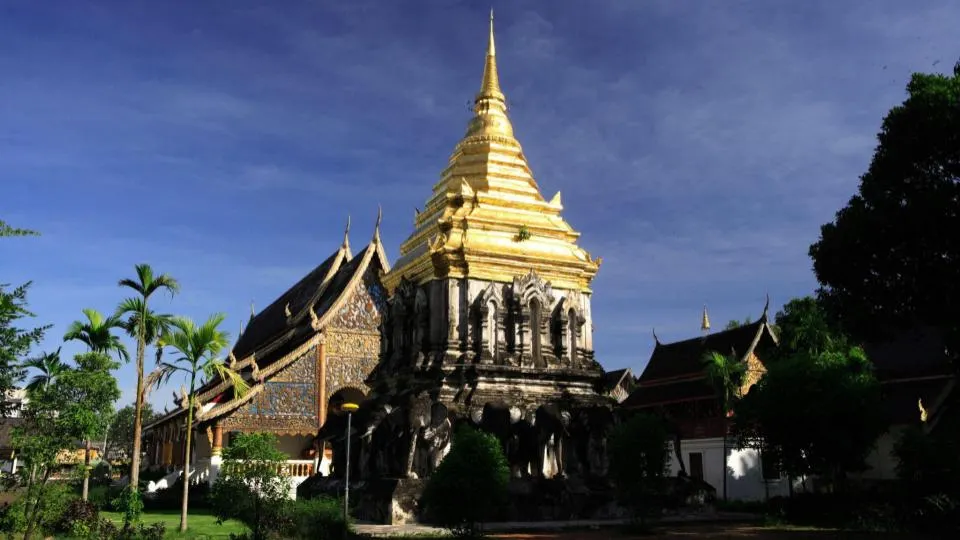 อำเภอพร้าว-วัดเชียงมั่น (Source: การท่องเที่ยวแห่งประเทศไทย)