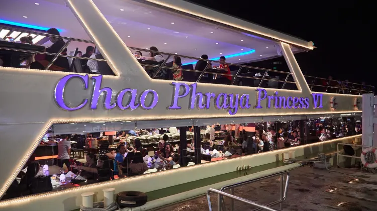 chao phraya princess dinner cruise location