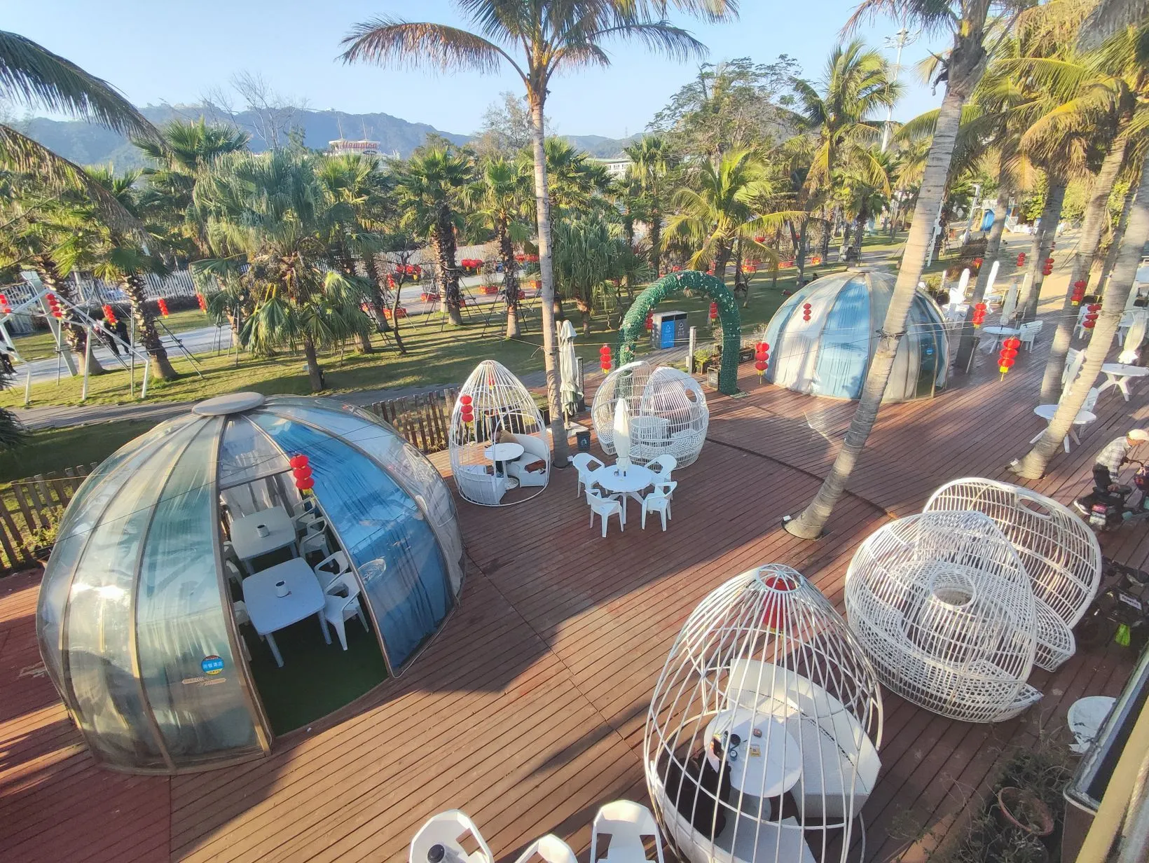 深圳大梅沙海灘附近的餐廳。圖片來源︰Trip.com