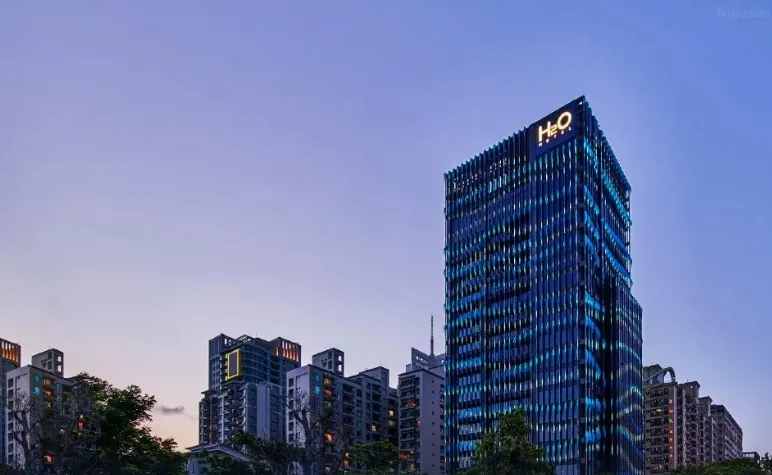 高雄凹子底森林公園附近住宿