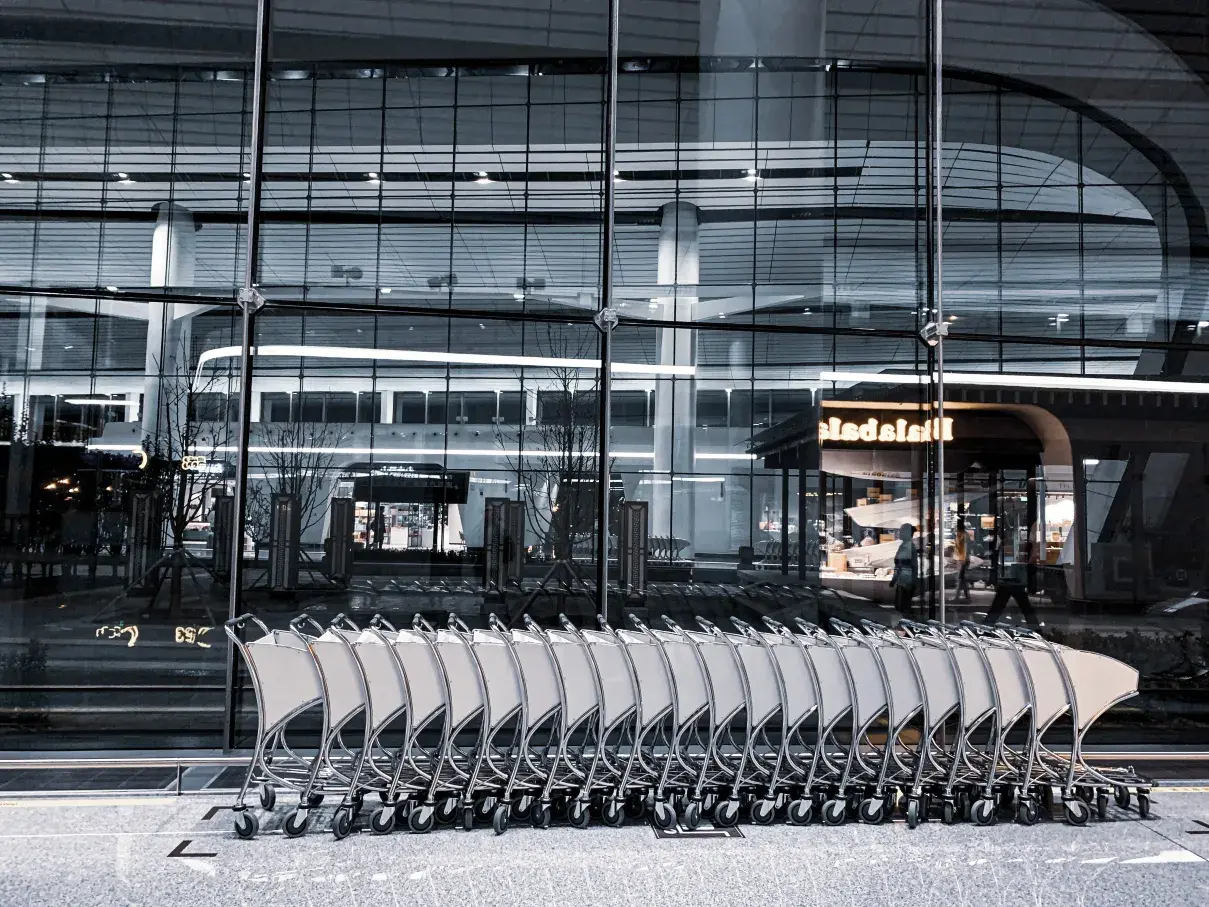 Istanbul Airport, Source: Photo by Catrina on Unsplash