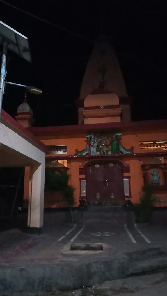 Shiv Mandir in Deoria, near Padrauna