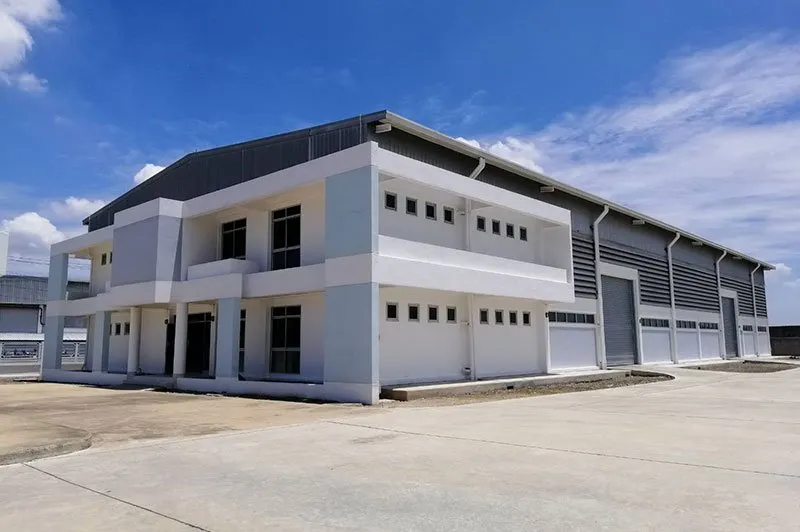 นิคมอุตสาหกรรมแหลมฉบัง - จ.ชลบุรี (แหล่งที่มาของภาพ: blacionica)