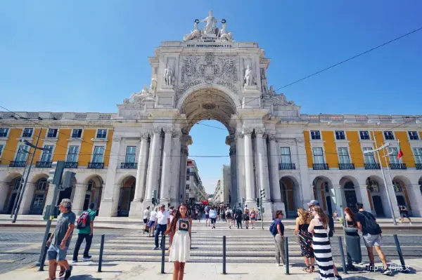 Santa Justa Lift, Lisbon