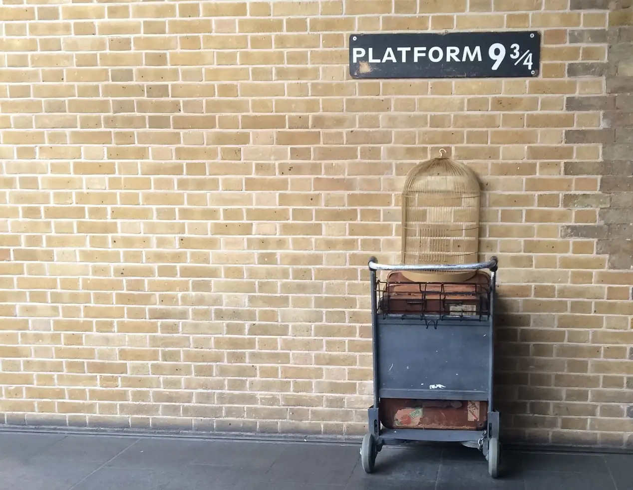 King's Cross Station & Platform 9 3/4