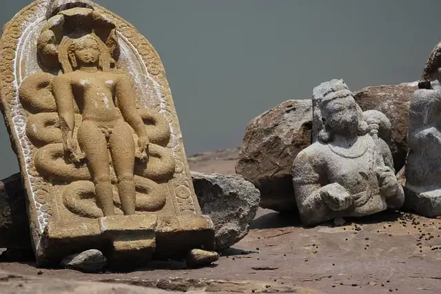 Mahavir Jayanti 2023 - Old Jain statue in India
