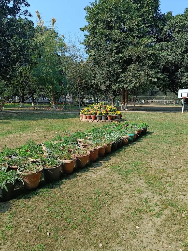 Baradari Garden, near Barnala