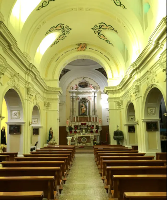 聖皮耶特羅阿波斯托洛聖皮耶特羅教堂內部