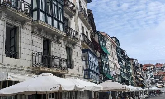 레케이티오 항구 근처의  집 (출처: spanishsabores.com)