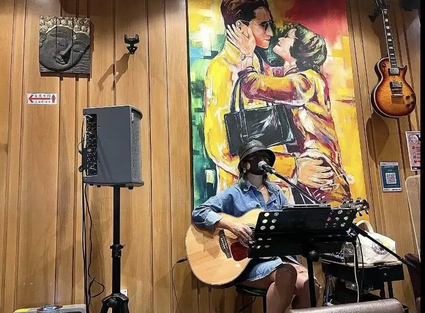 這裏每天晚上都會有現場的音樂表演