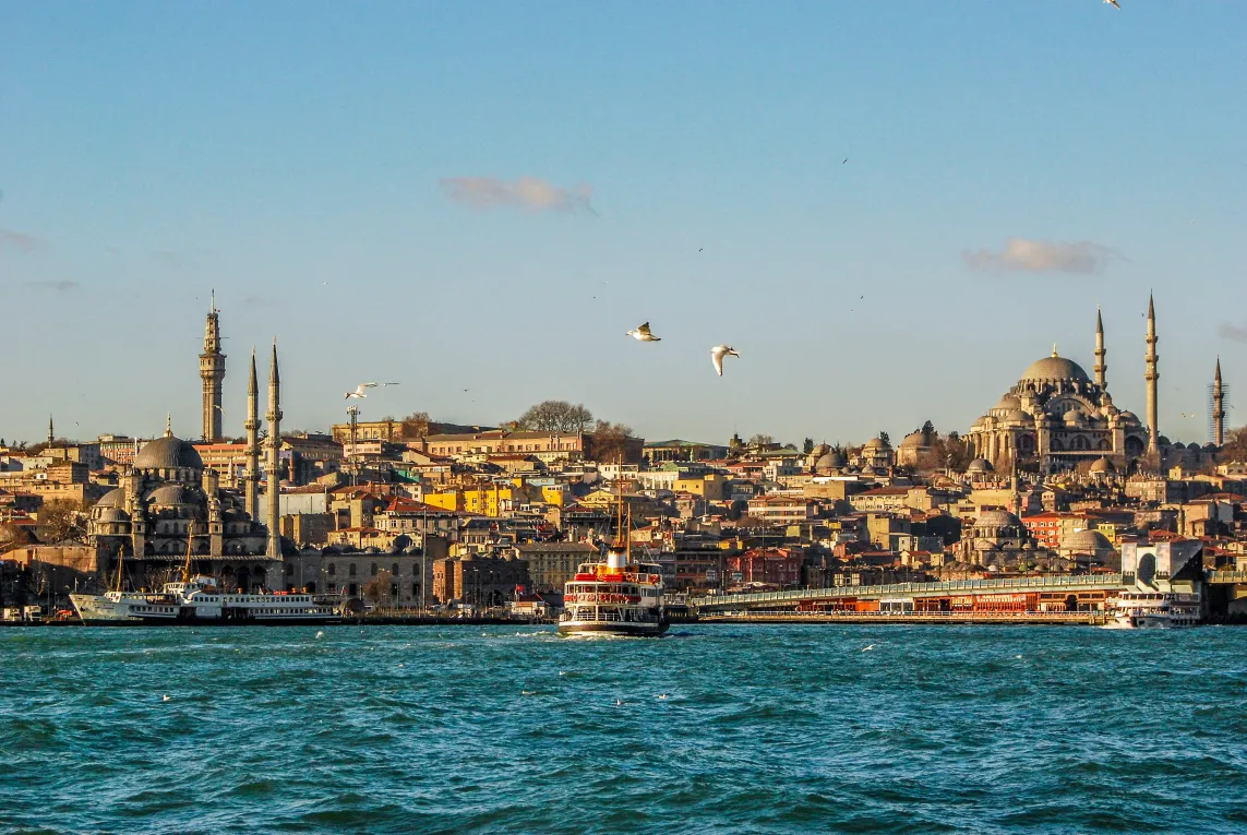 Cityscape of Istanbul, Source: Photo by Engin on Unsplash
