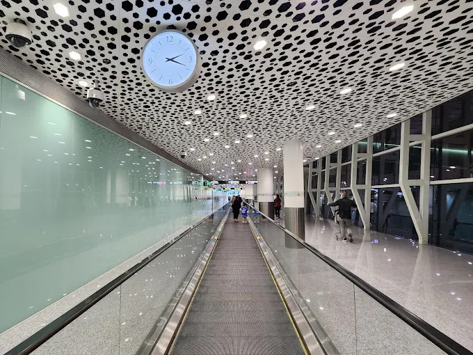 Bao'an International Airport, Shenzhen. Source: Tanong Prasongsuk