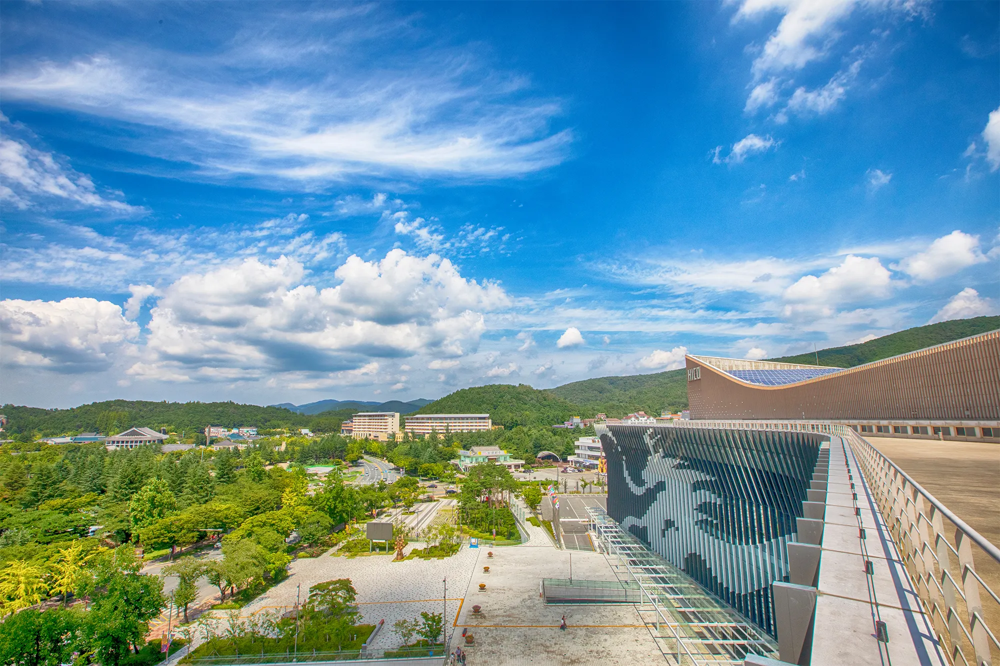 경주화백컨벤션센터(출처: 경주화백컨벤션센터 웹사이트(http://www.hico.or.kr))