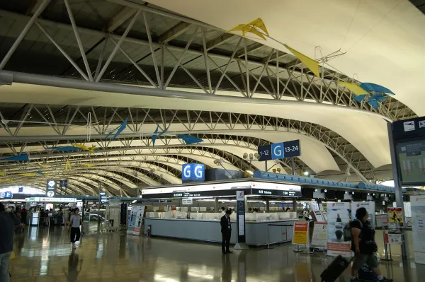 Terminal 1, Kansai International Airport. Source: Photo by Hideyuki Kamon / Flickr