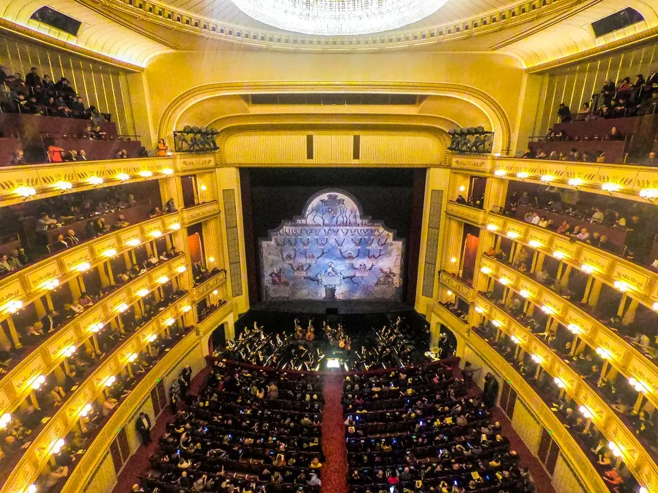 Enraptured Audience: Captivating Orchestra Performance at the Vienna Operahouse