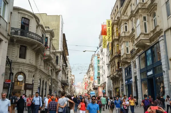 Istanbul Istiklal Avenue