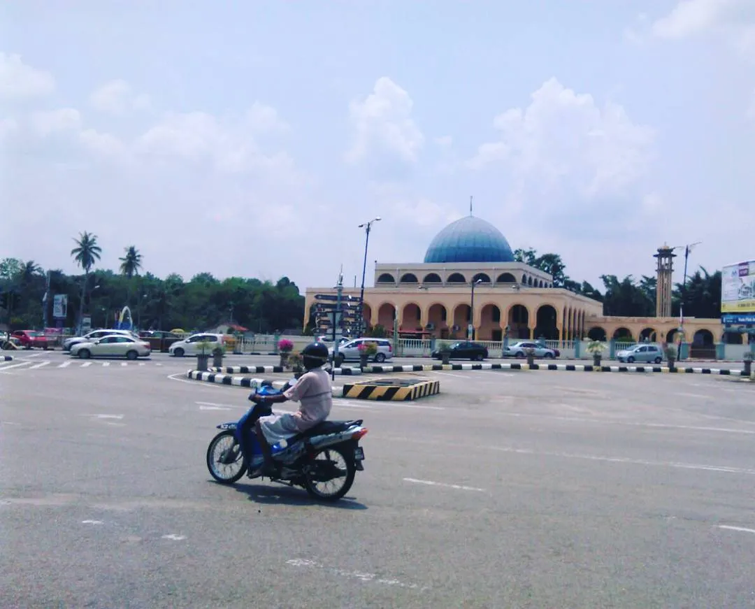 瓜拉庇勞的 Masjid Jamek Yamtuan Raden 清真寺