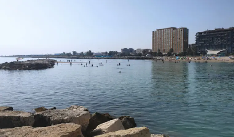 帕尼與波莫多羅海灘-普利亞