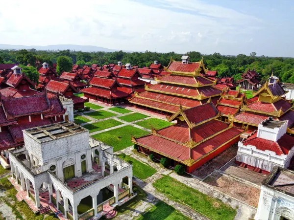 Mandalay Palace. Source: Photo by Mike Swigunski on Unsplash