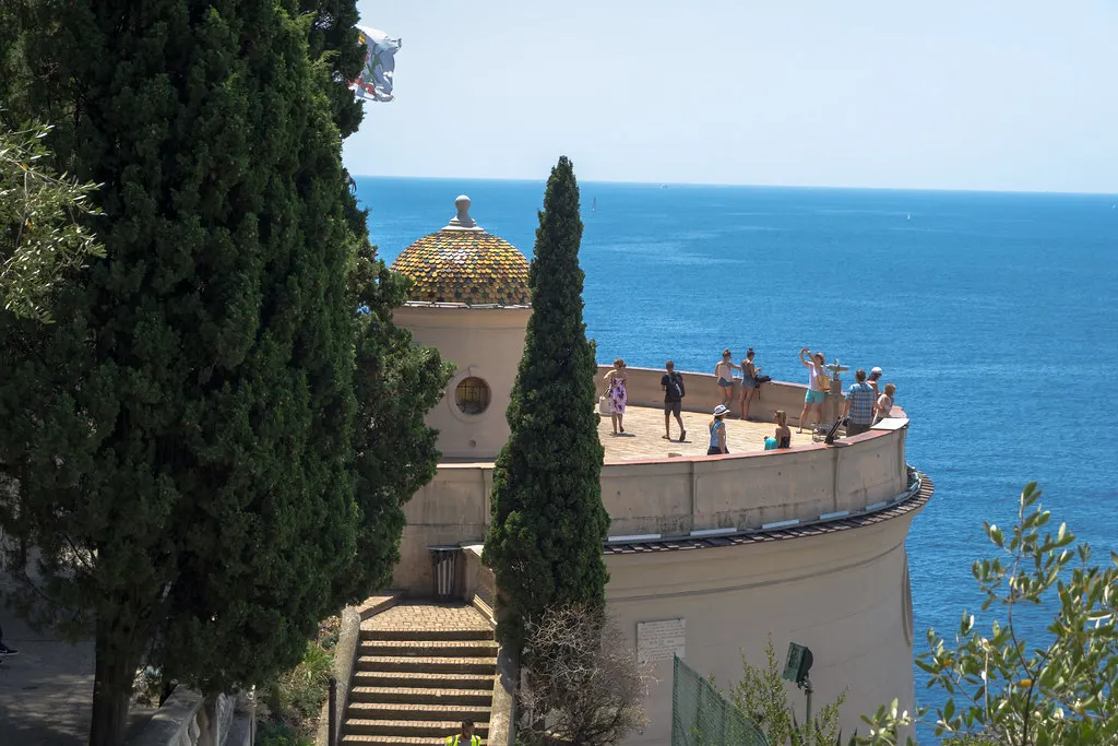 Castle Hill (La Colline du Château), Nice. Source: Photo by Ingrid Gomez / Flickr