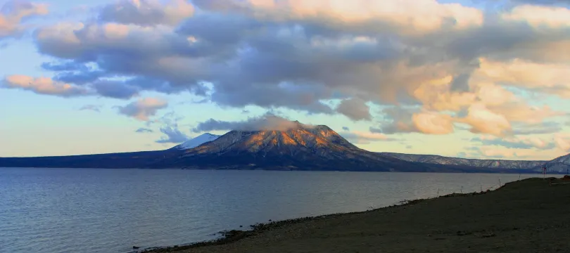 千歲支笏湖的群山