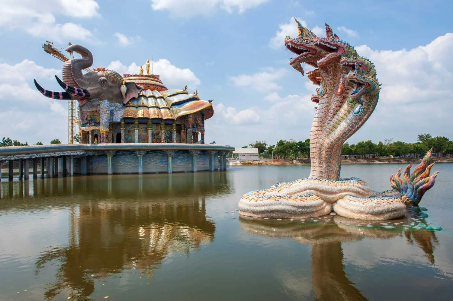 อำเภอสีคิ้ว-พิพิธภัณฑ์หลวงพ่อคูณ วัดบ้านไร่ (Source: การท่องเที่ยวแห่งประเทศไทย)