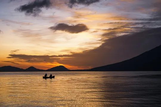 千歲支笏湖的黃昏