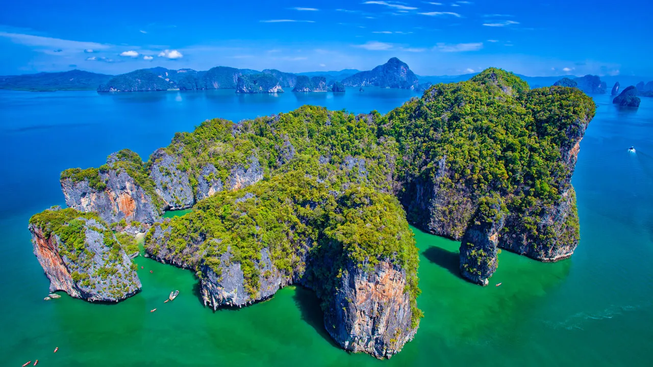 ตำบลโคกกลอย : เกาะห้อง (Source: การท่องเที่ยวแห่งประเทศไทย)