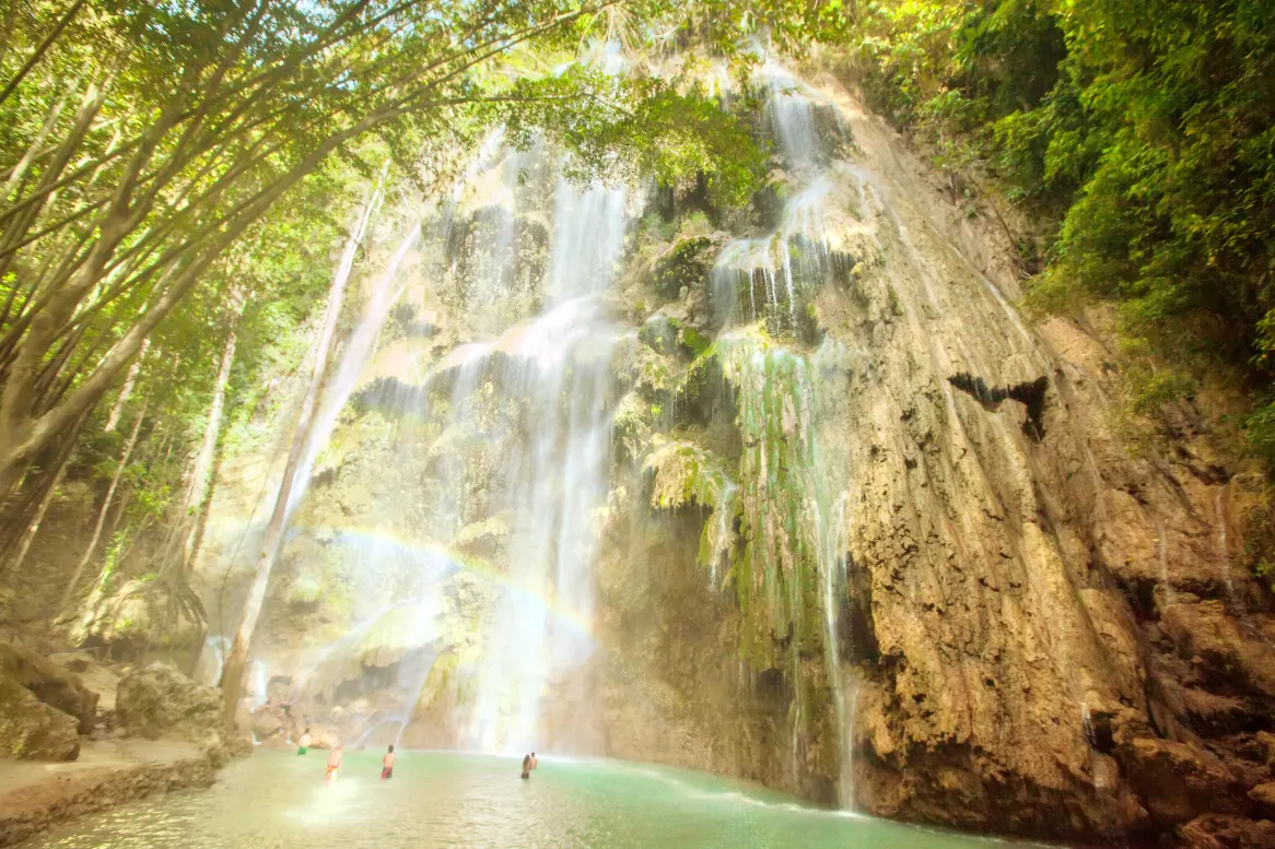  Tumalog Falls