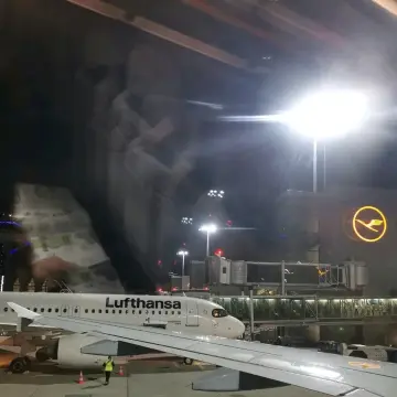 Frankfurt Airport (FRA)