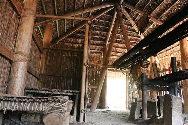 嘉義優遊吧斯鄒族文化部落的鄒族傳統家屋