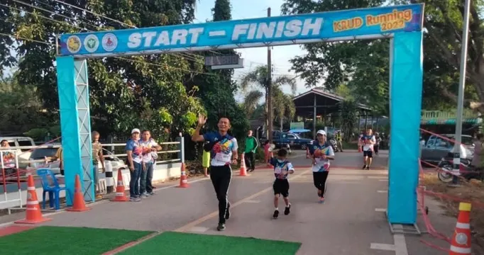 อำเภอพุนพิน : เดิน-วิ่งการกุศล KRUD Running 2022 (Source: ที่ว่าการอำเภอพุนพิน จังหวัดสุราษฎร์ธานี)